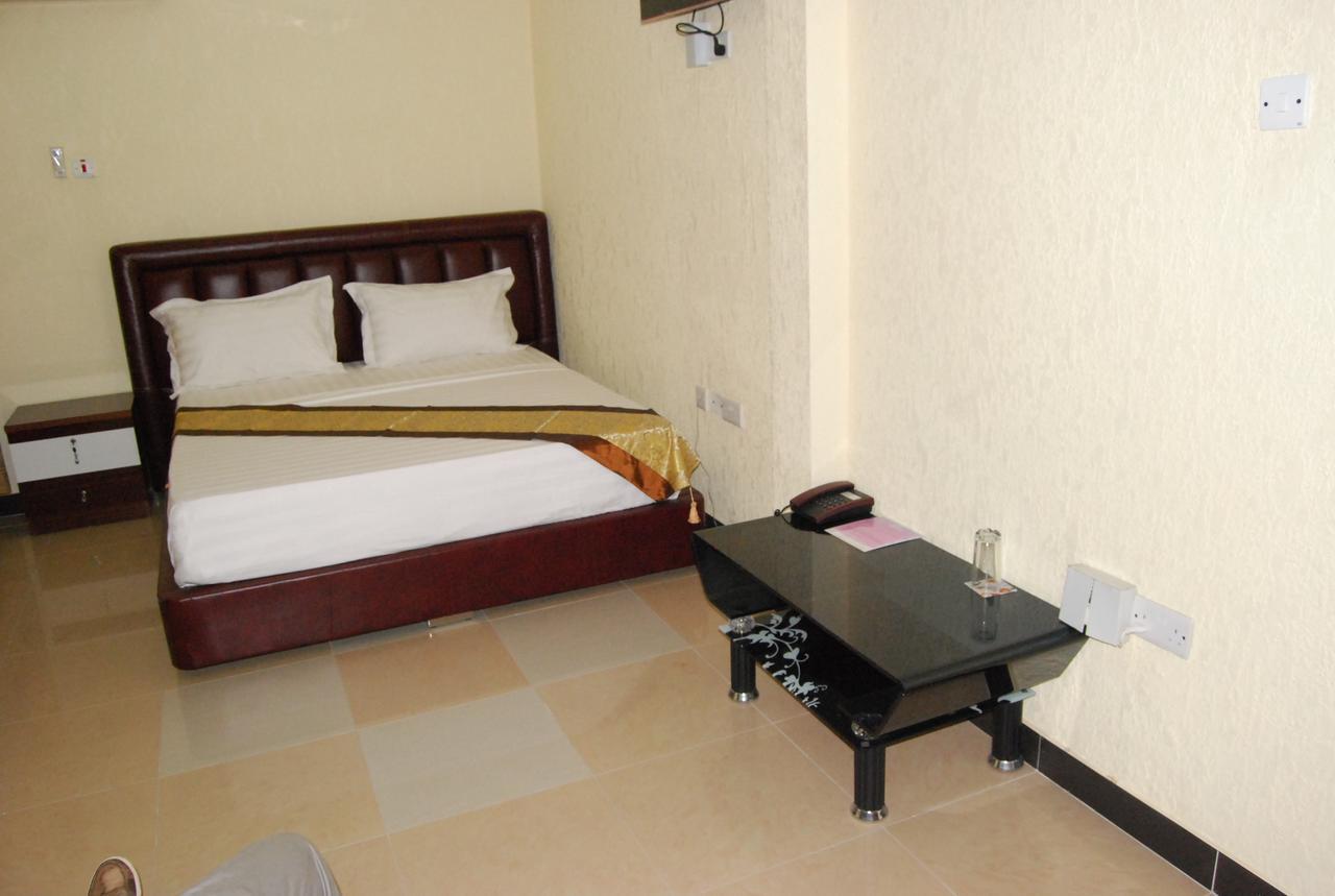 Best Point Hotel Νταρ ες Σαλάμ Εξωτερικό φωτογραφία